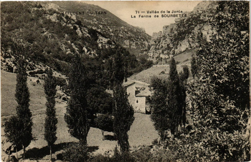Carte postale ancienne La Ferme de Sourbette - Vallée de la Jonte - Affluent du Tarn