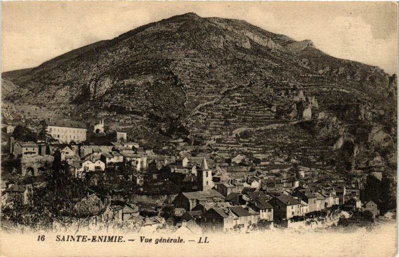 Carte postale ancienne Sainte-Enimie - Vue générale