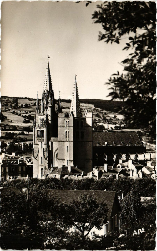 Carte postale ancienne Mende - La Cathédrale à Mende