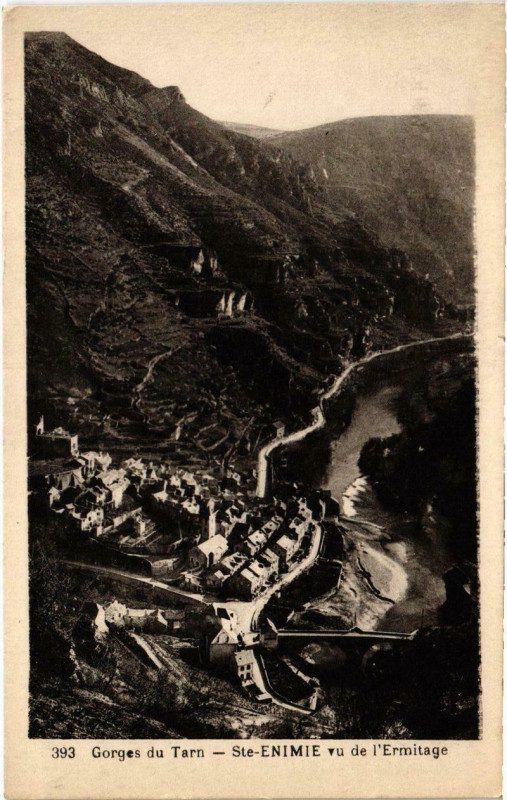 Carte postale ancienne Gorges du Tarn - Sainte-Enimie cu de l'Ermitage