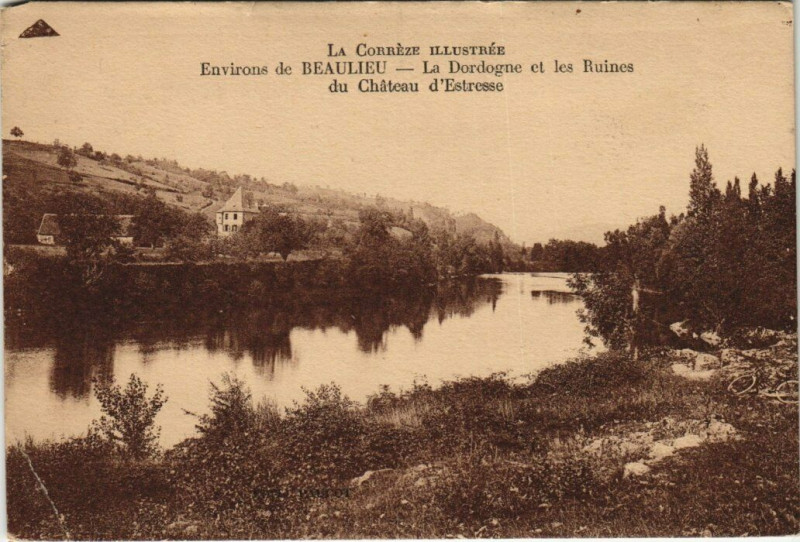 Carte postale ancienne Ruines du Chateau d'Estresse