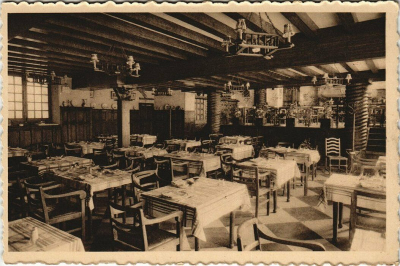 Carte postale ancienne Brive Hotel de la Truffe Noire