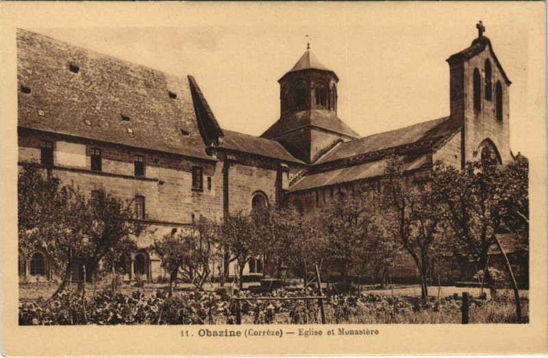 Carte postale ancienne Obazine Eglise et Monastere