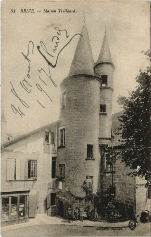 Carte postale ancienne Brive - Maison Treilhard