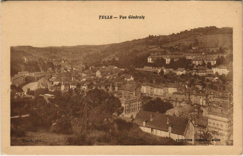 Carte postale ancienne Tulle Vue Generale France à Tulle