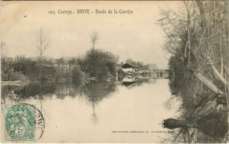 Carte postale ancienne Brive Bords de la Correze France à Corrèze