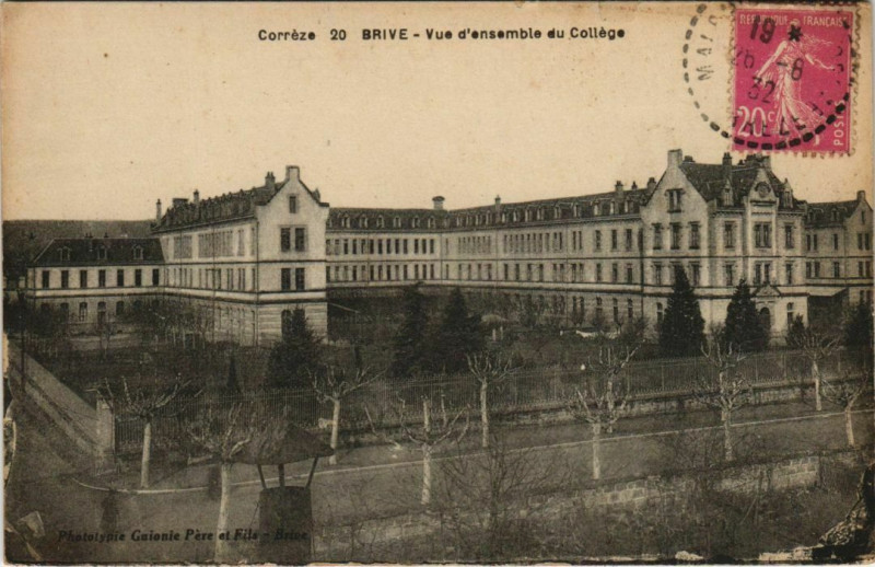 Carte postale ancienne Brive Vue d'ensemble du College France