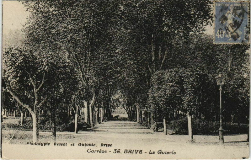 Carte postale ancienne Brive La Guierle France