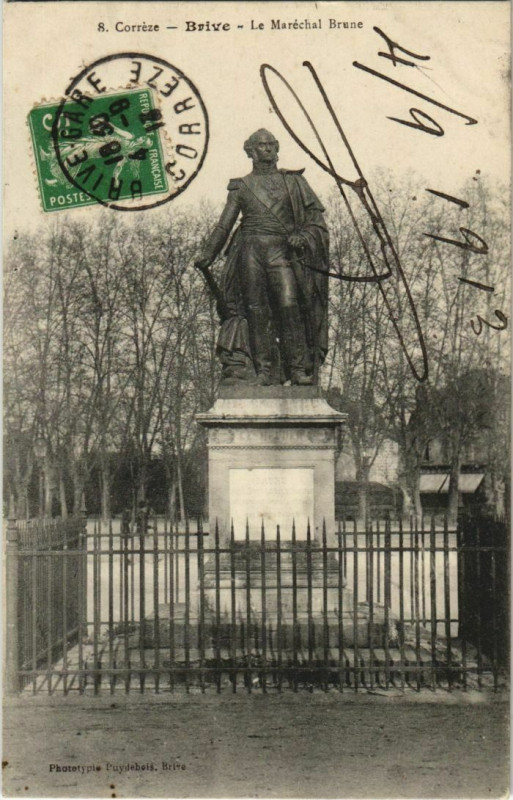 Carte postale ancienne Brive Le Marechal Brune France