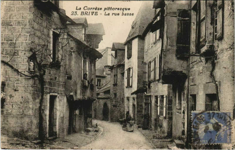 Carte postale ancienne Brive La Rue Basse France