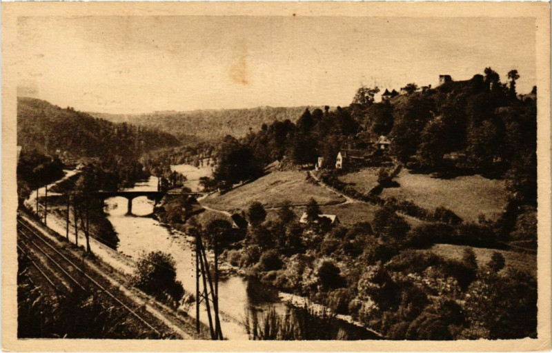 Carte postale ancienne Les Gorges de la Vezere