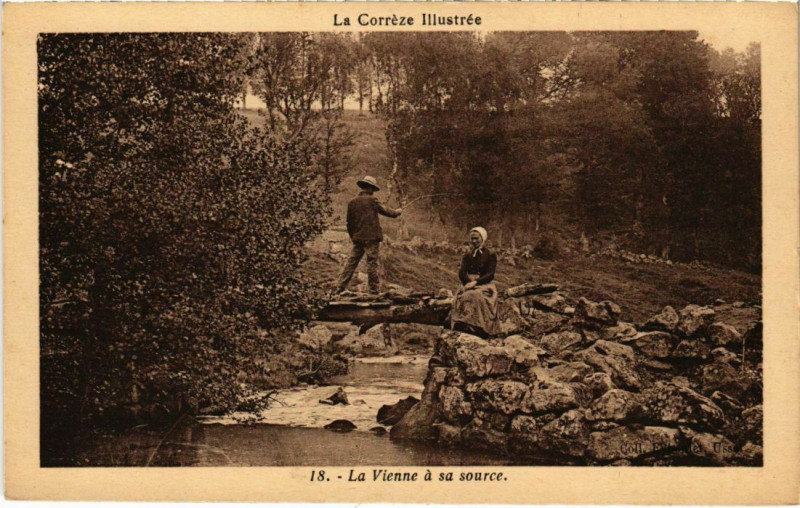 Carte postale ancienne La Vienne a sa Source