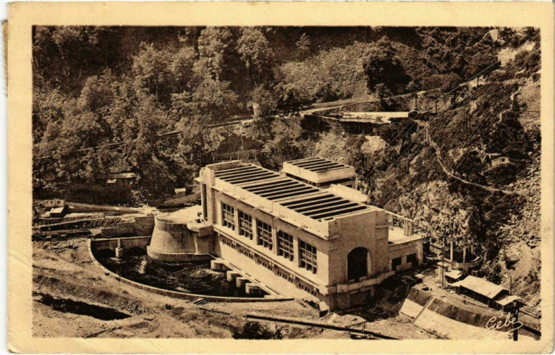 Carte postale ancienne L'Usine Hydro-Electrique de Mareges