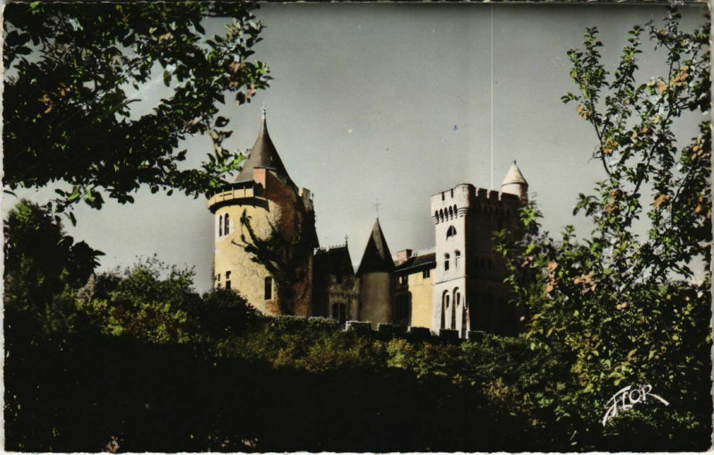 Carte postale ancienne Environs d'Aubusson France à Aubusson