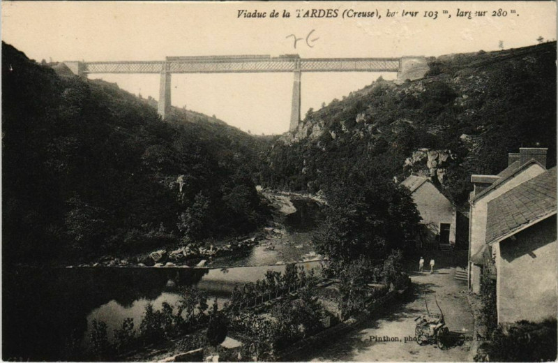 Carte postale ancienne Viaduc de la Tardes France à Tardes