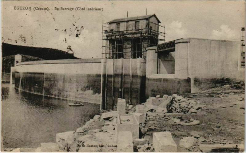 Carte postale ancienne Eguzon Le Barrage France