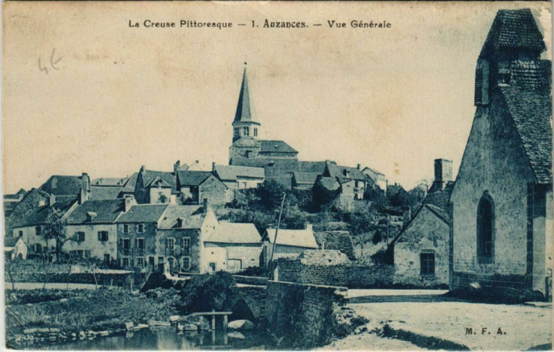 Carte postale ancienne Auzances Vue Generale France à Auzances