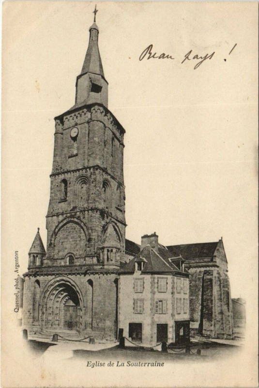 Carte postale ancienne Eglise du La Souterraine à La Souterraine
