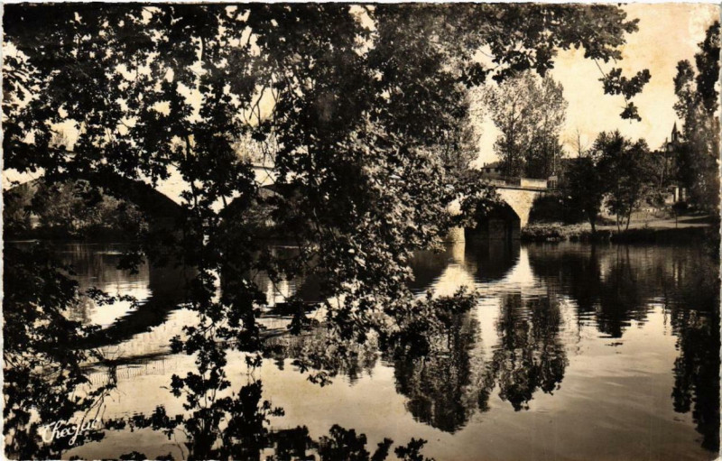 Carte postale ancienne Saint-Brice Le Pont