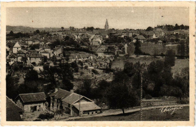 Carte postale ancienne Pierrebuffiere Vue générale