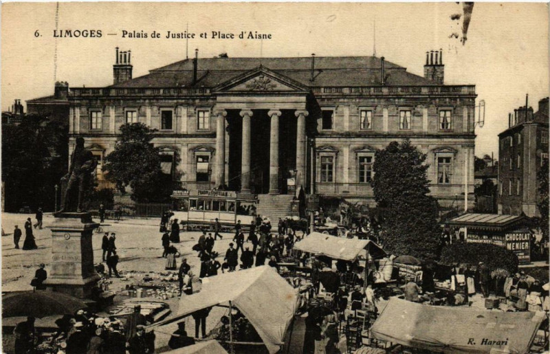 Carte postale ancienne Limoges Palais de Justice et Place d'Aisne à Limoges