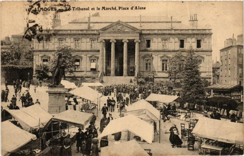 Carte postale ancienne Limoges Le Tribunal et le Marche, Place d'Aisne à Limoges