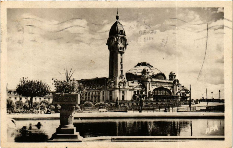 Carte postale ancienne Limoges La Gare à Limoges