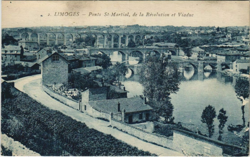 Carte postale ancienne Limoges Ponts Saint-Martial à Limoges