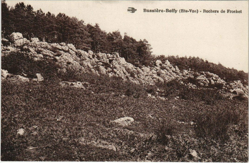 Carte postale ancienne Bussiere-Boffy - Rochers de Frochet