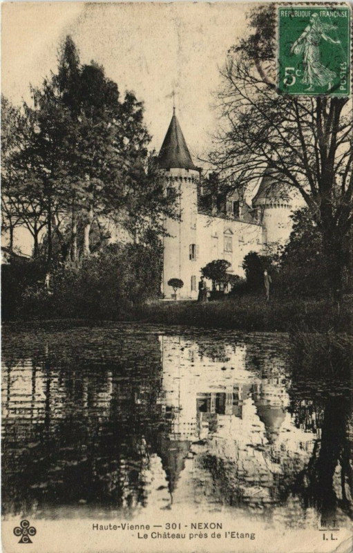 Carte postale ancienne Nexon Le Chateau pres de l'Etang à Nexon