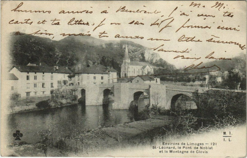 Carte postale ancienne Env. de Limoges Saint-Leonard le Pont de Noblat et la Montagne de à Limoges