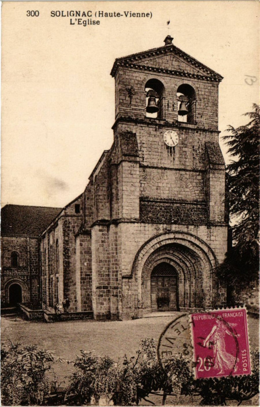 Carte postale ancienne Solignac - L'Eglise à Solignac