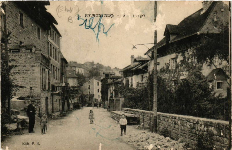 Carte postale ancienne Eymoutiers - Rue Verges à Eymoutiers