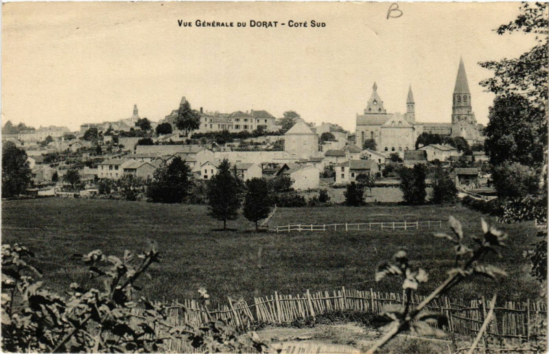 Carte postale ancienne Vue générale du Dorat - Cote Sud