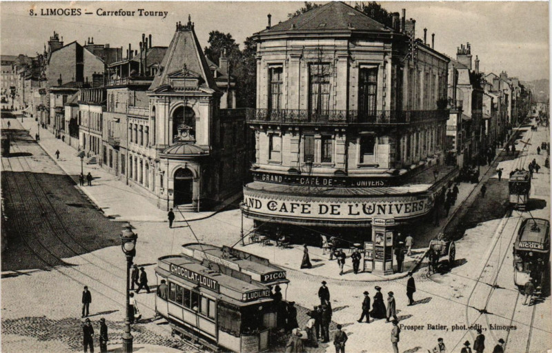 Carte postale ancienne Limoges - Carrefour Touray à Limoges