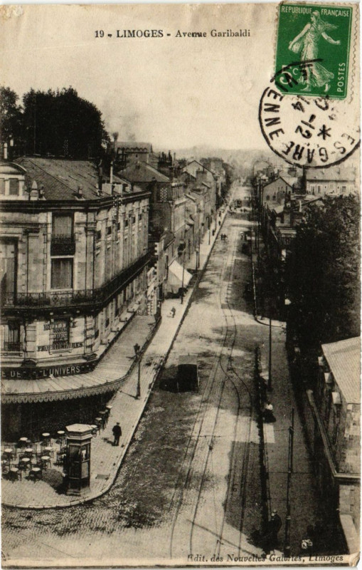 Carte postale ancienne Limoges - Avenue Garibaldi à Limoges