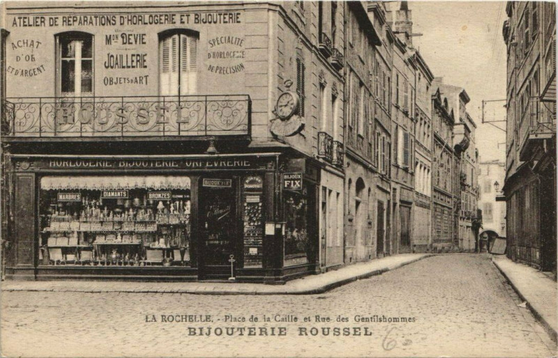 Carte postale ancienne La Rochelle - Bijouterie Roussel à La Rochelle