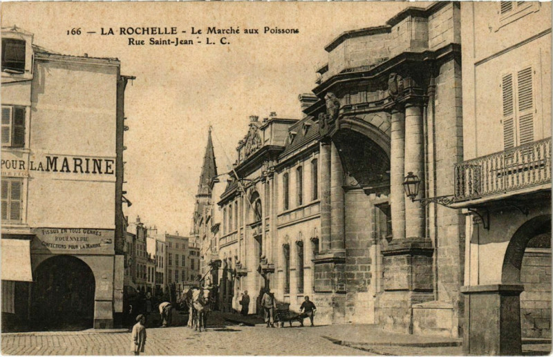 Carte postale ancienne La Rochelle - Le Marche aux Possons à La Rochelle