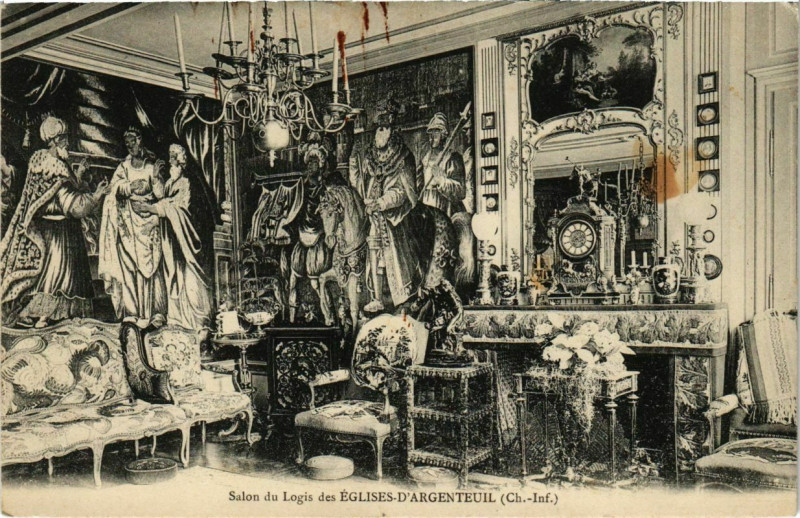 Carte postale ancienne Salon du Logis des Eglises-d'Argenteuil