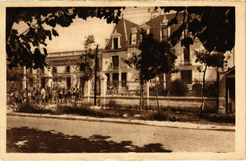 Carte postale ancienne Chatelaillon - Plage