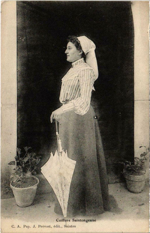 Carte postale ancienne Coiffure STONGEaise