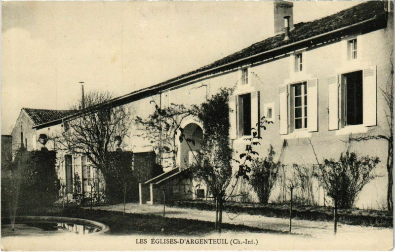 Carte postale ancienne Les Eglises - D'Argenteuil