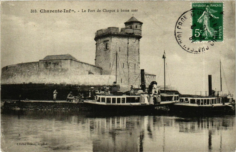 Carte postale ancienne Charente-Inférieure Le Fort de Chapus