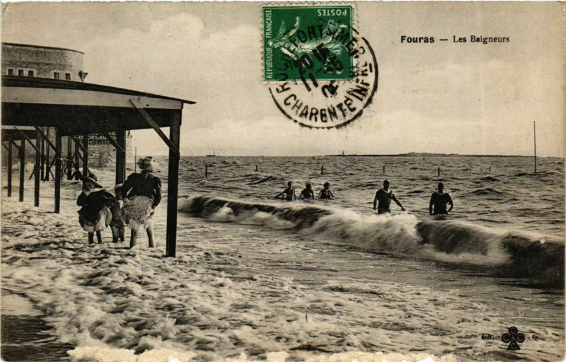 Carte postale ancienne Fouras - Les Baigneurs à Fouras