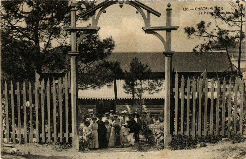 Carte postale ancienne Chatelaillon - La Natures pur tours