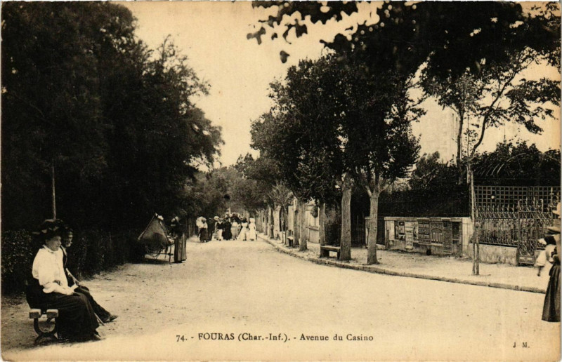 Carte postale ancienne Fouras (Char.-Inf.) - Avenue du Casino à Fouras