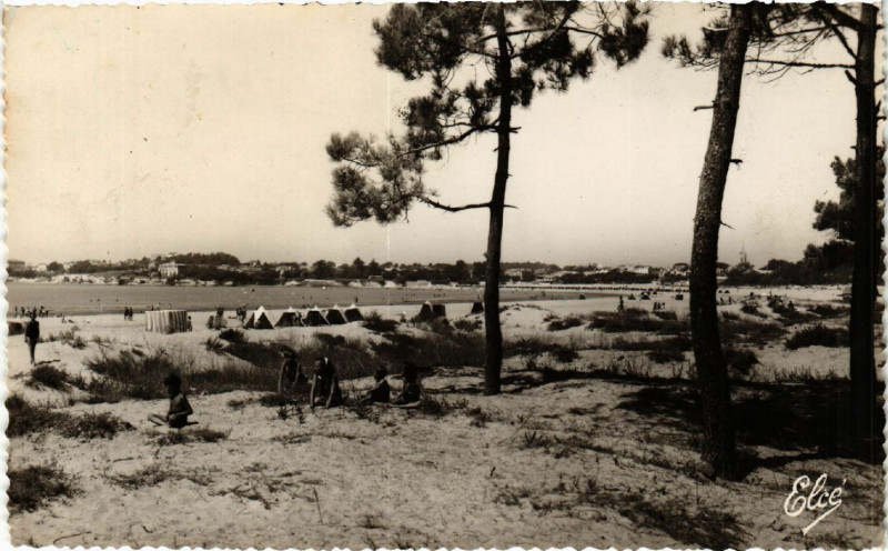 Carte postale ancienne Saint-Georges-de-Didonne - La Plage a Suzac à Saint-Georges-de-Didonne