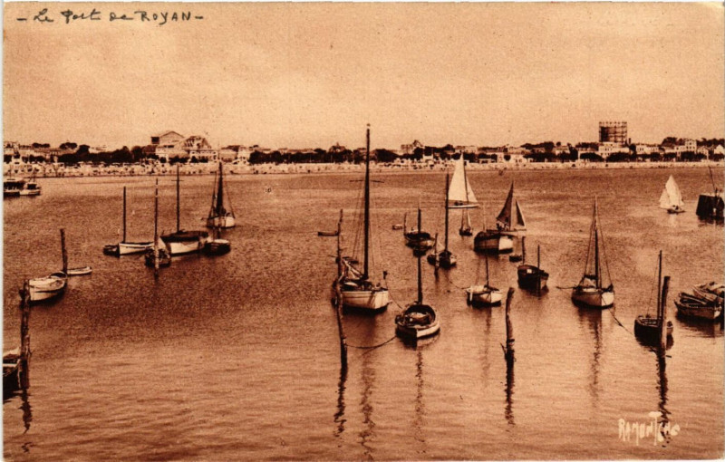Carte postale ancienne Royan - Port de Royan à Royan