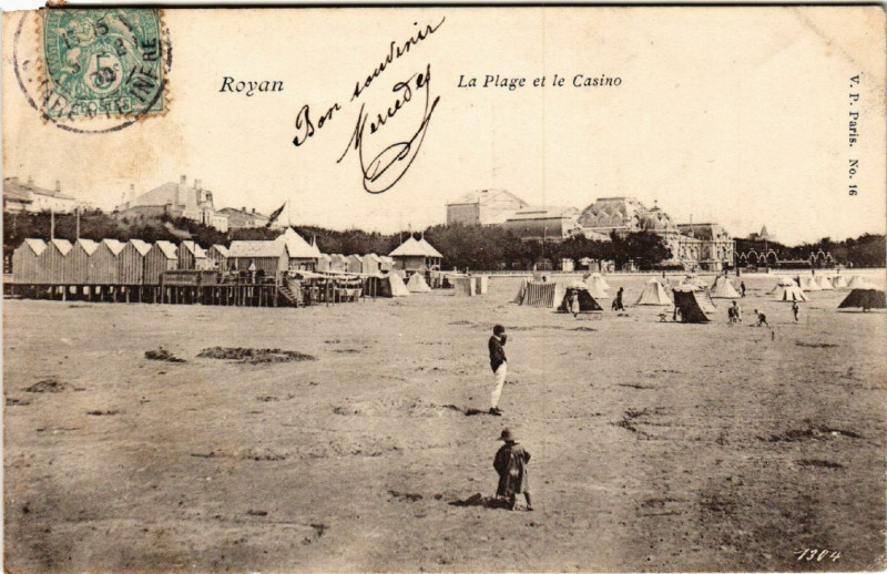 Carte postale ancienne Royan - La Plage et le Casino à Royan
