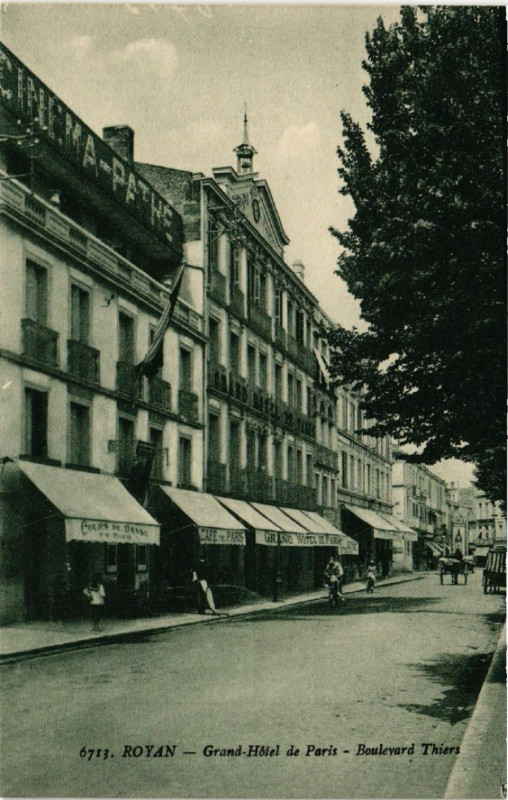 Carte postale ancienne Royan - Grand-Hotel de Paris - Boulevard Thiers à Royan